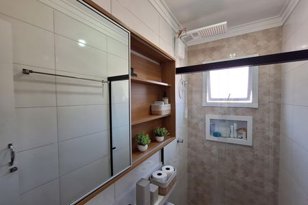 Apartamento à venda com 86m², 2 quartos e 1 vaga Apartamento à venda com 86m², 2 quartos e 1 vagaBanheiro