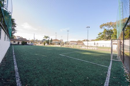 Casa de condomínio para alugar com 250m², 3 quartos e 2 vagas Casa de condomínio para alugar com 250m², 3 quartos e 2 vagasÁrea comum - Quadra de futebol