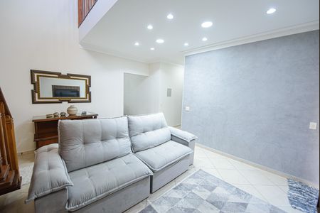 Casa de condomínio para alugar com 250m², 3 quartos e 2 vagas Casa de condomínio para alugar com 250m², 3 quartos e 2 vagasSala