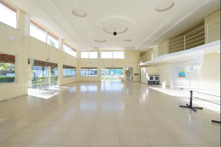 Casa de condomínio para alugar com 250m², 3 quartos e 2 vagas Casa de condomínio para alugar com 250m², 3 quartos e 2 vagasÁrea comum - Salão de festas