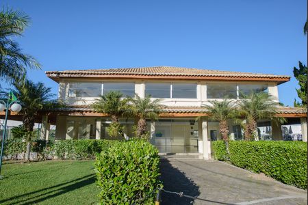 Casa de condomínio para alugar com 250m², 3 quartos e 2 vagas Casa de condomínio para alugar com 250m², 3 quartos e 2 vagasÁrea comum - Salão de festas