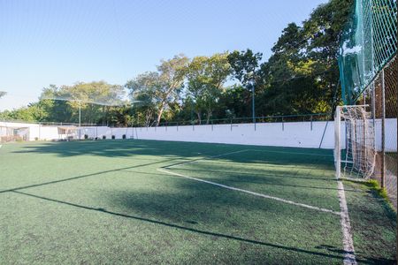Casa de condomínio para alugar com 250m², 3 quartos e 2 vagas Casa de condomínio para alugar com 250m², 3 quartos e 2 vagasÁrea comum - Quadra de futebol