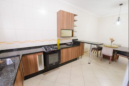 Casa de condomínio para alugar com 250m², 3 quartos e 2 vagas Casa de condomínio para alugar com 250m², 3 quartos e 2 vagasCozinha
