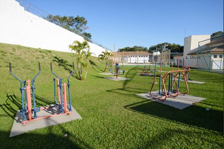 Casa de condomínio para alugar com 250m², 3 quartos e 2 vagas Casa de condomínio para alugar com 250m², 3 quartos e 2 vagasÁrea comum - Academia ao ar livre
