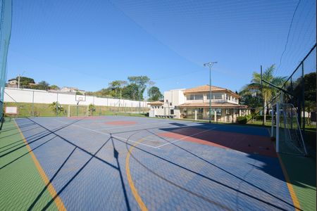 Casa de condomínio para alugar com 250m², 3 quartos e 2 vagas Casa de condomínio para alugar com 250m², 3 quartos e 2 vagasÁrea comum - Quadra poliesportiva