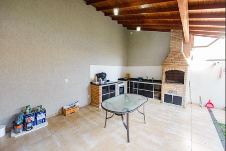 Casa de condomínio para alugar com 250m², 3 quartos e 2 vagas Casa de condomínio para alugar com 250m², 3 quartos e 2 vagasÁrea de Lazer