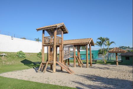 Casa de condomínio para alugar com 250m², 3 quartos e 2 vagas Casa de condomínio para alugar com 250m², 3 quartos e 2 vagasÁrea comum - Playground