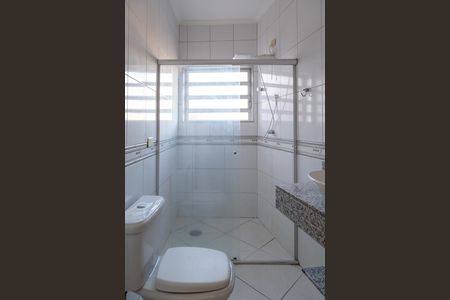 Casa para alugar com 100m², 3 quartos e 1 vagaBanheiro do Quarto 3 suíte