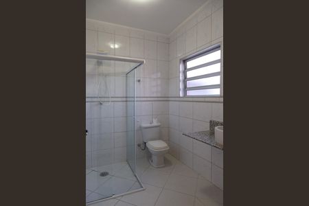 Casa para alugar com 100m², 3 quartos e 1 vagaBanheiro social