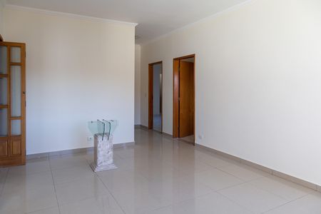 Casa para alugar com 3 quartos, 100m² em Parque Santo Antonio, Guarulhos