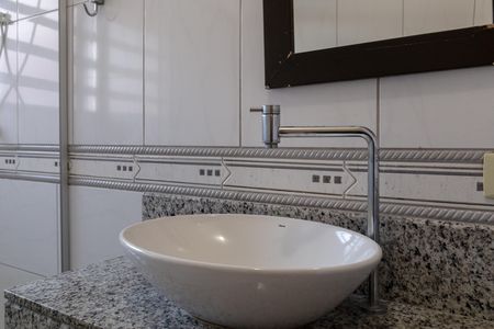 Casa para alugar com 100m², 3 quartos e 1 vagaBanheiro do Quarto 3 suíte