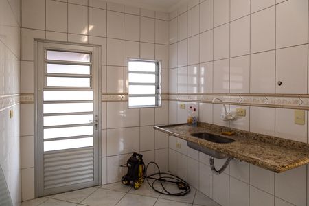 Cozinha de casa para alugar com 3 quartos, 100m² em Parque Santo Antonio, Guarulhos