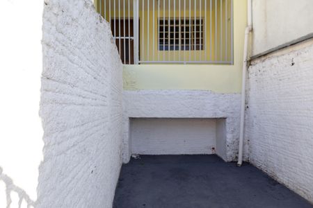 Garagem de casa para alugar com 3 quartos, 100m² em Parque Santo Antonio, Guarulhos