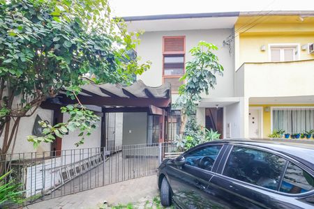 Fachada de casa para alugar com 3 quartos, 120m² em Pompeia, São Paulo
