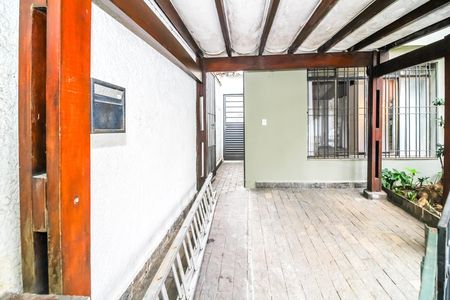Garagem de casa para alugar com 3 quartos, 120m² em Pompeia, São Paulo