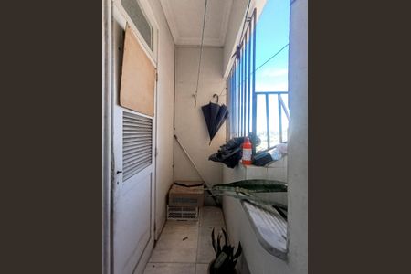 Área de Serviço de apartamento para alugar com 2 quartos, 57m² em Centro, Nova Iguaçu