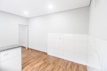 Cozinha de casa para alugar com 1 quarto, 50m² em Jardim Ana Estela, Carapicuíba
