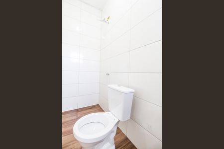 Banheiro de casa para alugar com 1 quarto, 50m² em Jardim Ana Estela, Carapicuíba