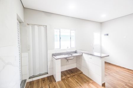 Casa para alugar com 50m², 1 quarto e sem vaga Casa para alugar com 50m², 1 quarto e sem vagaCozinha