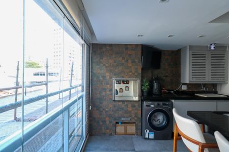 Apartamento à venda com 80m², 2 quartos e 2 vagas Apartamento à venda com 80m², 2 quartos e 2 vagasVaranda da Sala/Cozinha