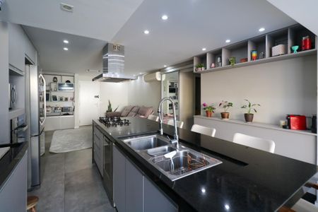 Apartamento à venda com 80m², 2 quartos e 2 vagas Apartamento à venda com 80m², 2 quartos e 2 vagasSala/Cozinha