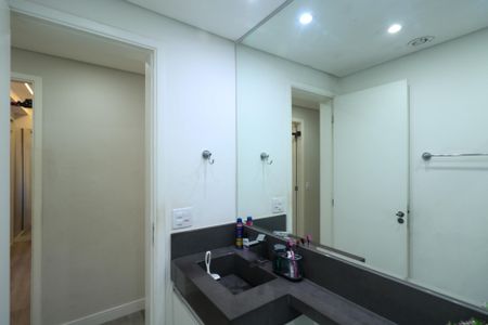 Apartamento à venda com 80m², 2 quartos e 2 vagas Apartamento à venda com 80m², 2 quartos e 2 vagasBanheiro Social