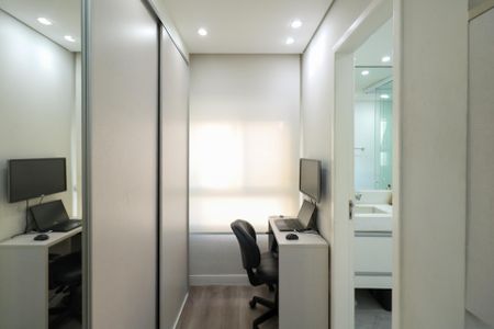Suíte  de apartamento à venda com 2 quartos, 80m² em Osvaldo Cruz, São Caetano do Sul