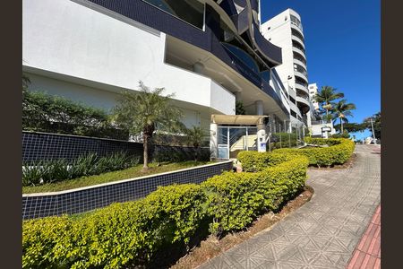 Fachada de apartamento para alugar com 1 quarto, 70m² em Itacorubi, Florianópolis