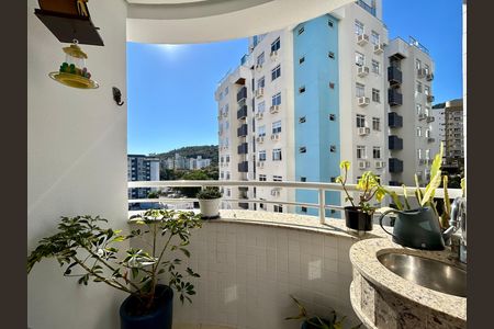 Apartamento para alugar com 70m², 1 quarto e 1 vaga Apartamento para alugar com 70m², 1 quarto e 1 vagaVaranda
