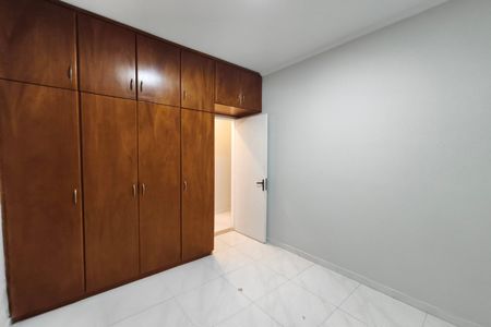 Quarto 1 de apartamento para alugar com 2 quartos, 60m² em Jardim Pauliceia, Campinas