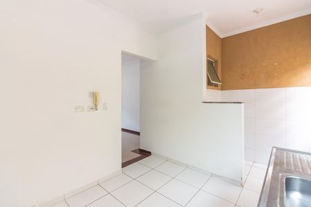 Casa de condomínio à venda com 75m², 2 quartos e 1 vaga Casa de condomínio à venda com 75m², 2 quartos e 1 vagaCozinha