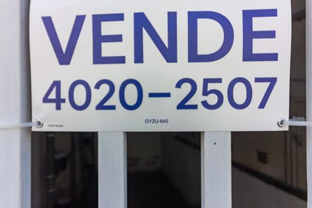 Casa de condomínio à venda com 75m², 2 quartos e 1 vaga Casa de condomínio à venda com 75m², 2 quartos e 1 vagaCode
