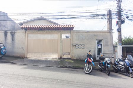 Fachada de casa de condomínio à venda com 2 quartos, 75m² em Padroeira, Osasco