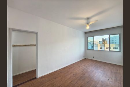 Apartamento para alugar com 2 quartos, 55m² em Pechincha, Rio de Janeiro