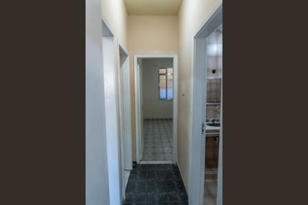 Corredor de casa à venda com 2 quartos, 80m² em Bonsucesso, Rio de Janeiro