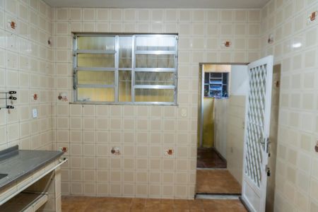 Casa à venda com 80m², 2 quartos e sem vaga Casa à venda com 80m², 2 quartos e sem vagaCozinha