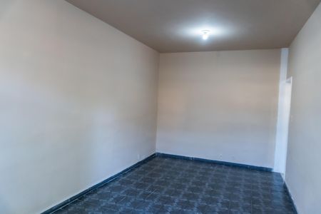 Casa à venda com 80m², 2 quartos e sem vaga Casa à venda com 80m², 2 quartos e sem vagaSala
