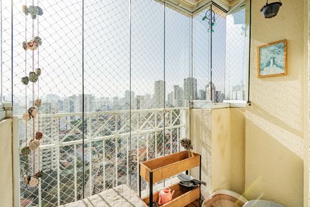 Varanda de apartamento à venda com 2 quartos, 54m² em Vila Gumercindo, São Paulo