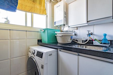 Apartamento à venda com 54m², 2 quartos e 1 vaga Apartamento à venda com 54m², 2 quartos e 1 vagaLavanderia
