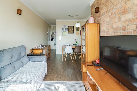 Sala de apartamento à venda com 2 quartos, 54m² em Vila Gumercindo, São Paulo