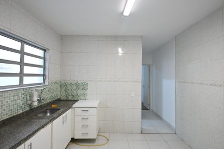 Casa à venda com 242m², 5 quartos e 2 vagasCozinha