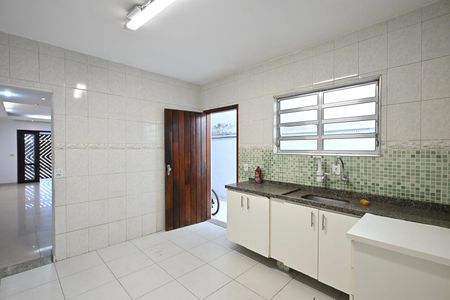 Casa à venda com 242m², 5 quartos e 2 vagasCozinha