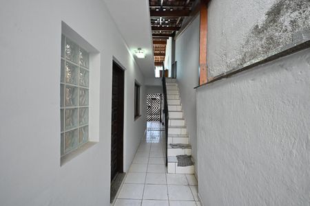 Casa à venda com 242m², 5 quartos e 2 vagasCorredor Externo