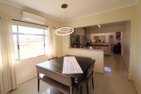 Casa à venda com 162m², 4 quartos e 2 vagasCozinha