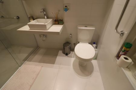 Casa à venda com 162m², 4 quartos e 2 vagasBanheiro da Suíte 2