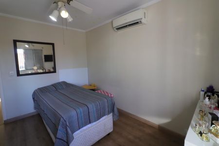 Casa à venda com 162m², 4 quartos e 2 vagasQuarto 3