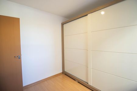 Quarto 2 de apartamento para alugar com 2 quartos, 42m² em Barro Vermelho, São Gonçalo