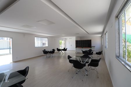 Apartamento para alugar com 42m², 2 quartos e 1 vagaÁrea comum - Salão de festas