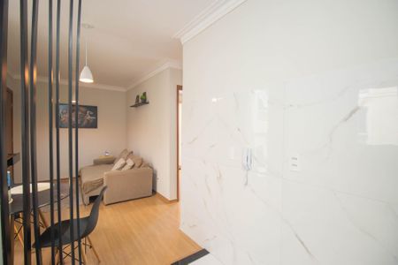 Apartamento para alugar com 42m², 2 quartos e 1 vaga Apartamento para alugar com 42m², 2 quartos e 1 vagaCozinha e area de serviço