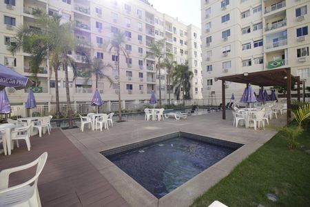Área comum - Piscina de apartamento à venda com 3 quartos, 72m² em Taquara, Rio de Janeiro
